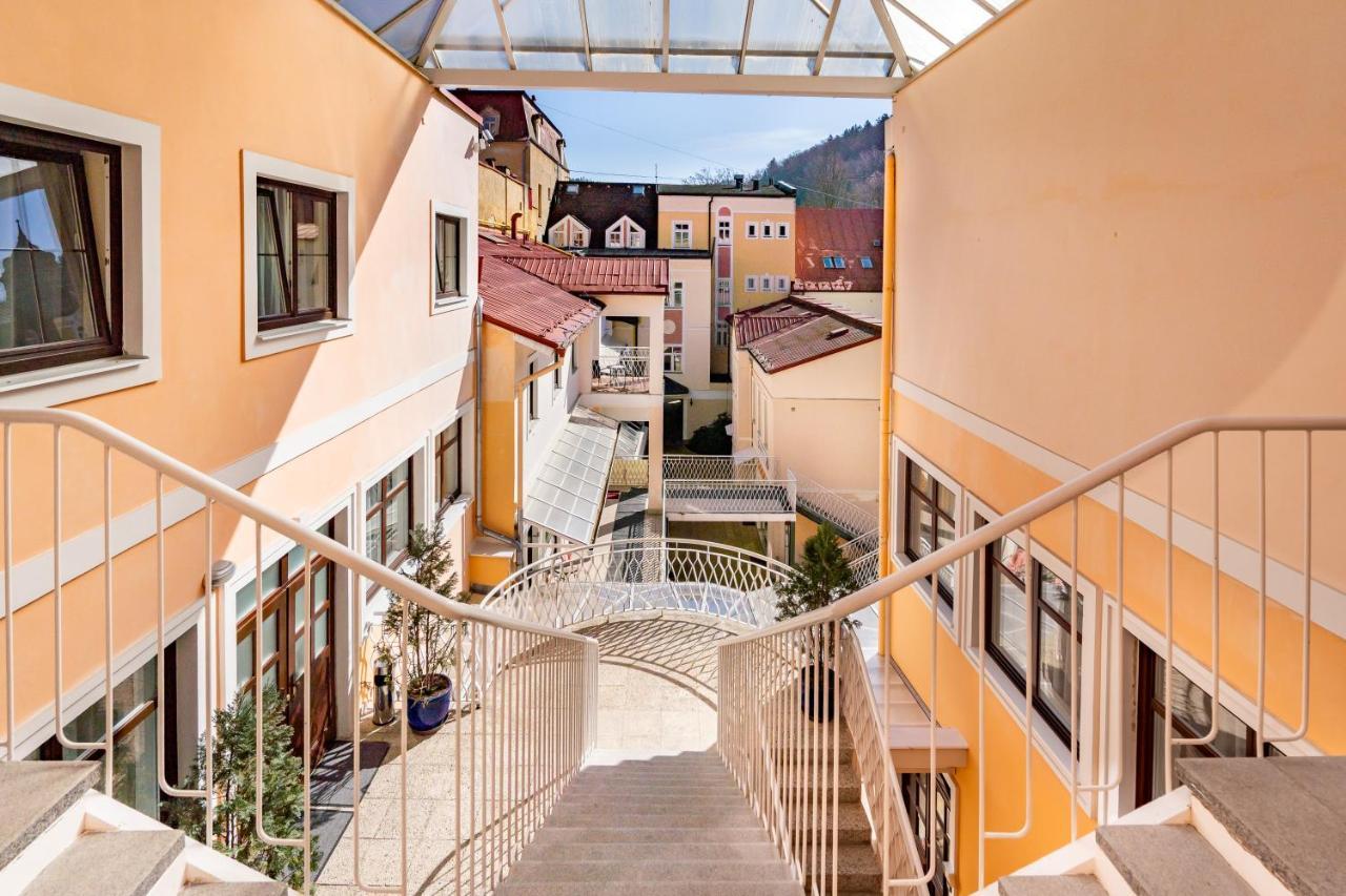 Apartma La Provence Mariánské Lázně Dış mekan fotoğraf