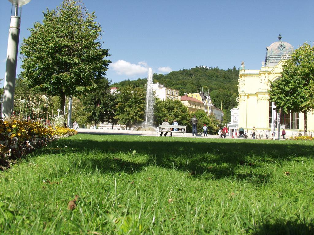 Apartma La Provence Mariánské Lázně Dış mekan fotoğraf